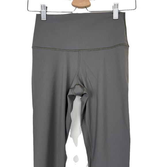 Everlane Cropped Leggings Size Small - Picture 3 of 8